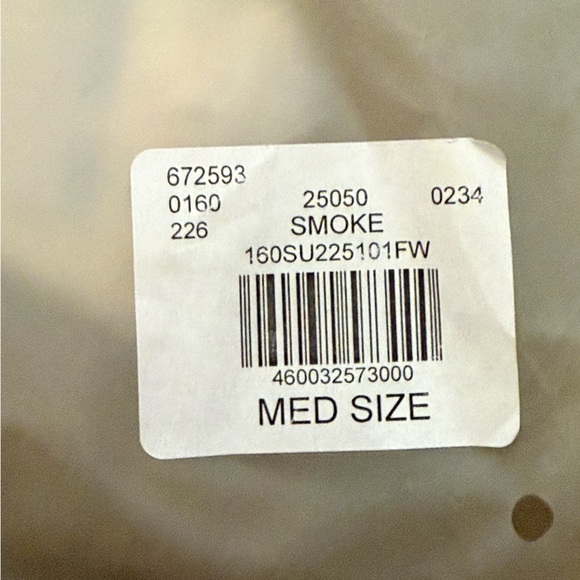 Fear of God Essentials Women's Shorts Smoke - Picture 9 of 9